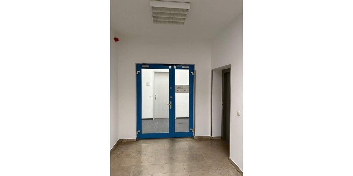 Gewerbeobjekt Erlangen Tennenlohe - 3 Zimmer, 103 m&sup2;, 895&euro; | Angebot:25671204