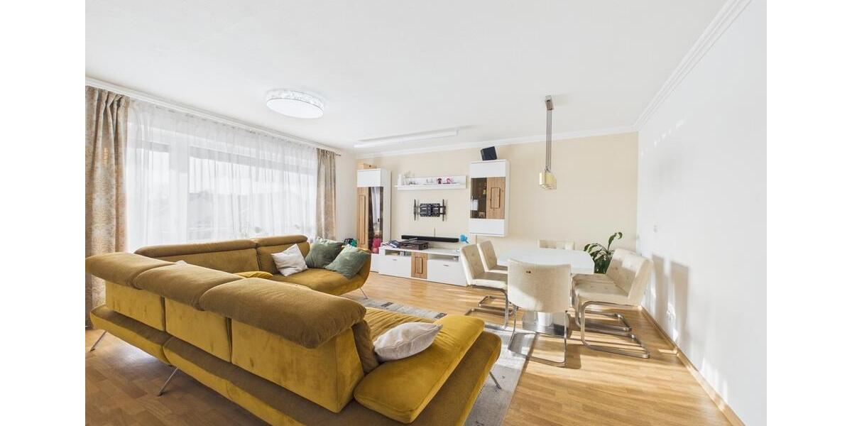 Etagenwohnung Oberasbach - 3 Zimmer, 83 m&sup2;, 850&euro; | Angebot:25649105