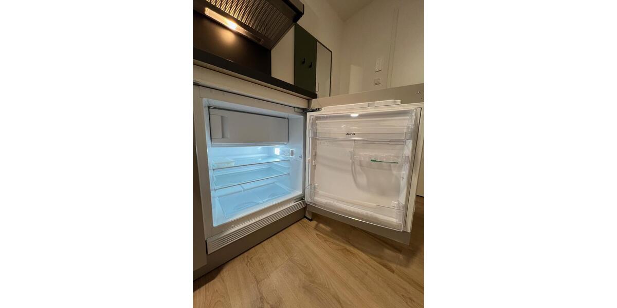 Dachgeschoßwohnung Erlangen Am Anger - 1 Zimmer, 24 m&sup2;, 700&euro; | Angebot:25872180