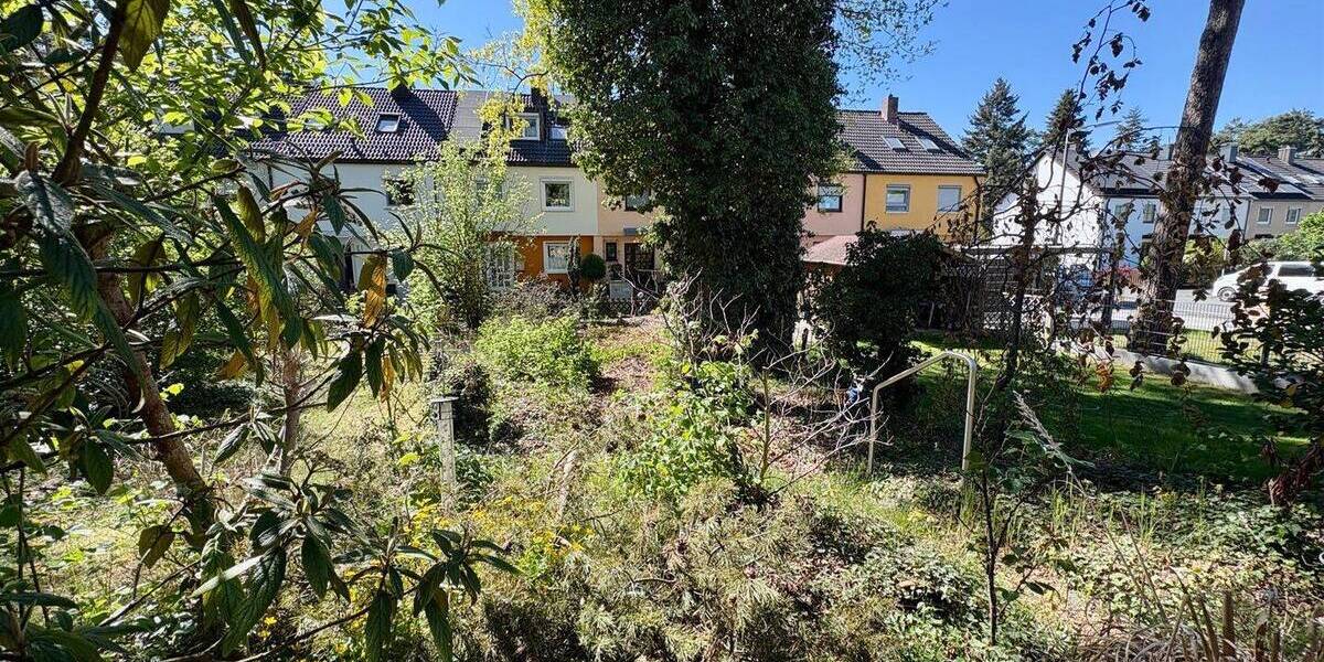 Reihenmittelhaus Erlangen Eltersdorf - 4 Zimmer, 92 m&sup2;, 380.000&euro; | Angebot:26684163