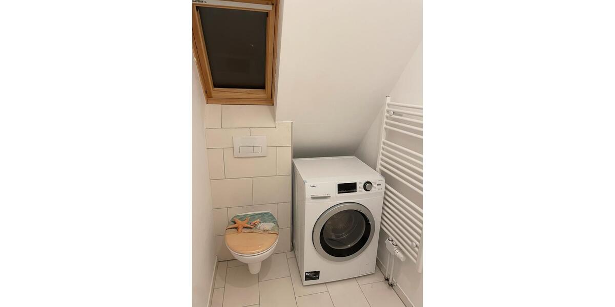 Dachgeschoßwohnung Buckenhof - 1 Zimmer, 20 m&sup2;, 620&euro; | Angebot:25906793