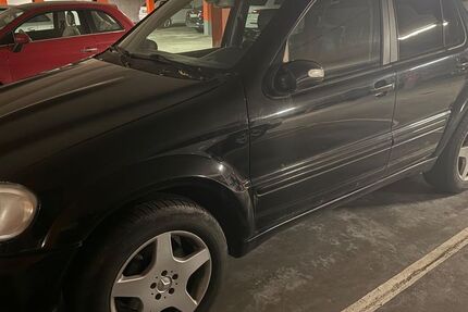 Mercedes-Benz ML 55 AMG 190.700 km 5.650 &euro; Nürnberg 90455