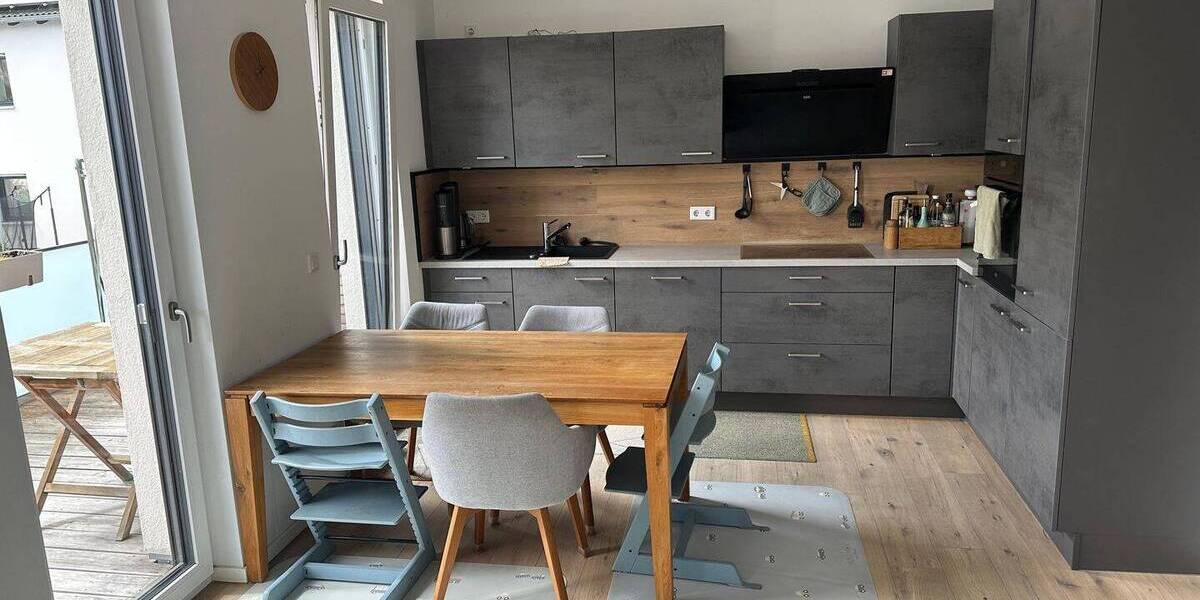 Etagenwohnung Veitsbronn - 3 Zimmer, 78 m&sup2;, 1.020&euro; | Angebot:26554970