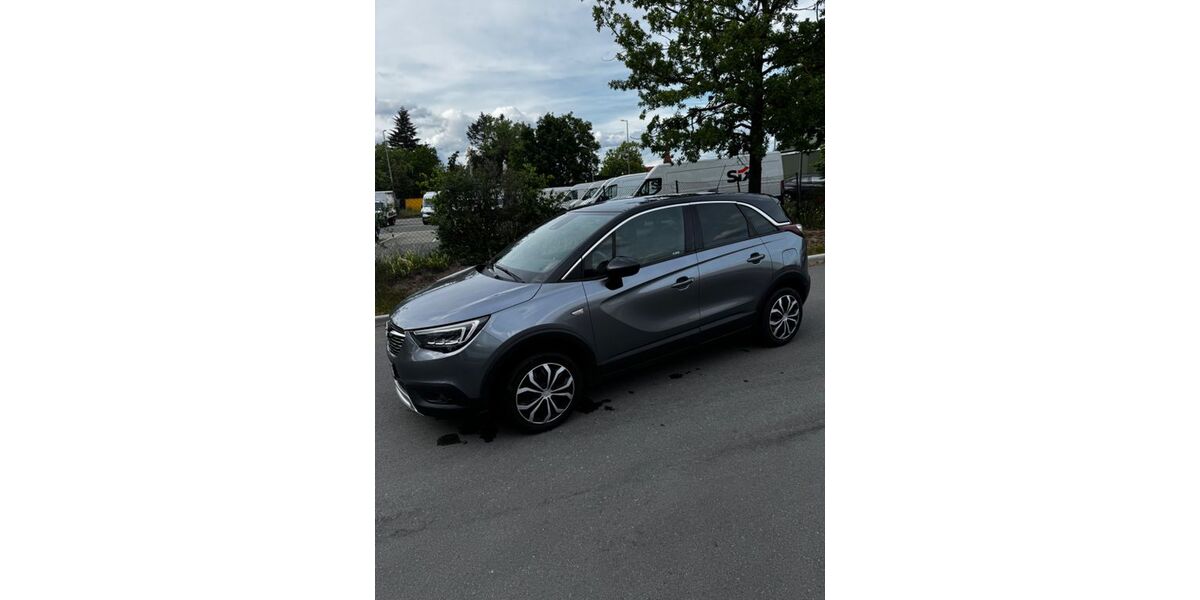Opel Crossland (X) 136.843 km 9.000 &euro; Fürth 90763