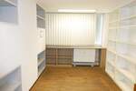 Gewerbeobjekt Nürnberg Lorenz - 8 Zimmer, 182 m&sup2;, 2.002&euro; | Angebot:25775667