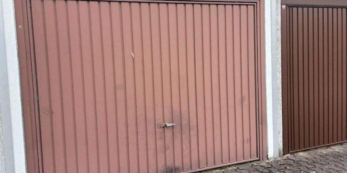 Reihenmittelhaus Nürnberg Weiherhaus - 5 Zimmer, 146 m&sup2;, 470.000&euro; | Angebot:25735708