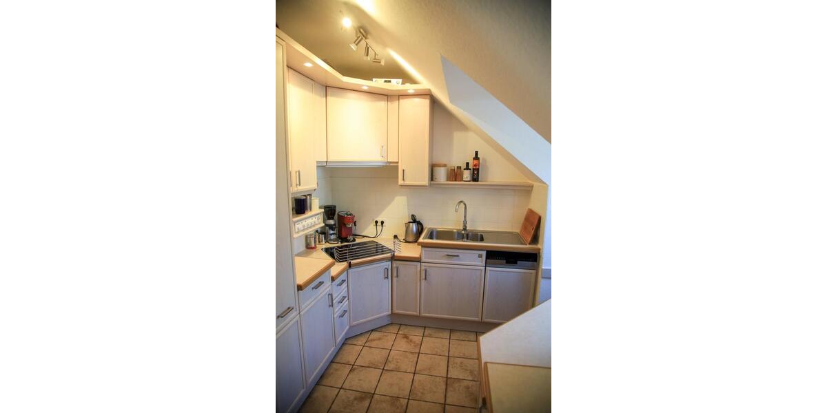 Dachgeschoßwohnung Buckenhof - 3 Zimmer, 113 m&sup2;, 1.950&euro; | Angebot:25342274