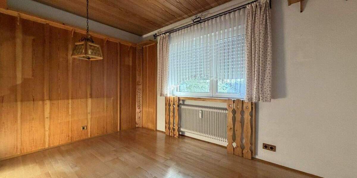 Etagenwohnung Erlangen Büchenbach - 3 Zimmer, 97 m&sup2;, 1.050&euro; | Angebot:25835204