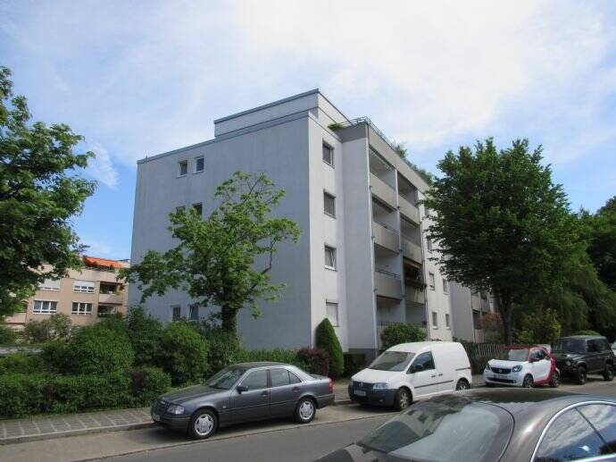 Etagenwohnung Nürnberg Mögeldorf - 3 Zimmer, 80 m&sup2;, 990&euro; | Angebot:25744619