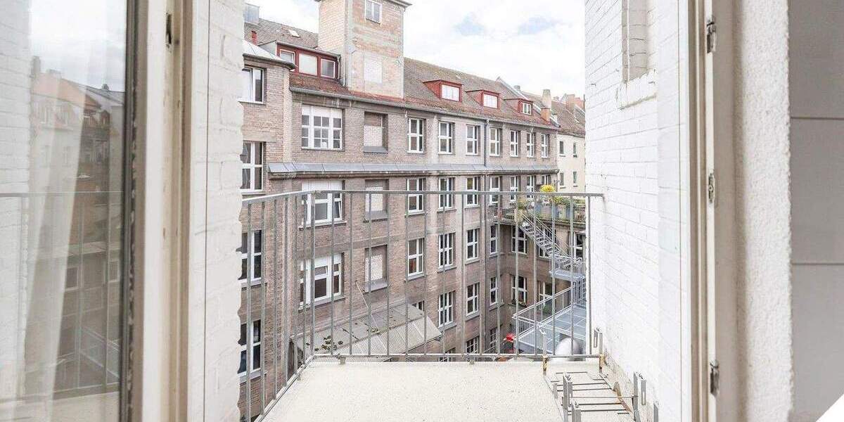 Etagenwohnung Nürnberg Gostenhof - 3 Zimmer, 84 m&sup2;, 379.000&euro; | Angebot:25880068