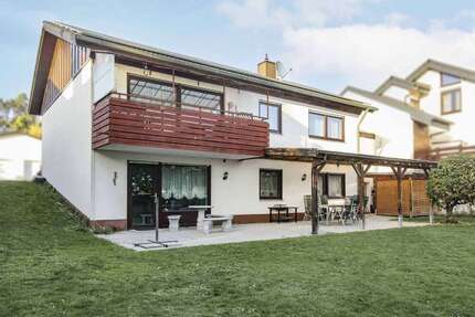 Haus Adelsdorf - 6 Zimmer, 182 m&sup2;, 569.000&euro; | Angebot:27148115