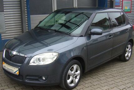 Skoda Fabia 70.000 km 5.999 &euro; Pyrbaum-Schwarzach 90602