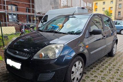 Ford Fiesta 176.000 km 1.200 &euro; Fürth 90763