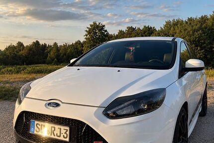 Ford Focus 150.000 km 12.900 &euro; Schwabach 91126