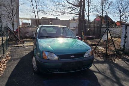 Ford Fiesta 161.000 km 690 &euro; Eckental 90542