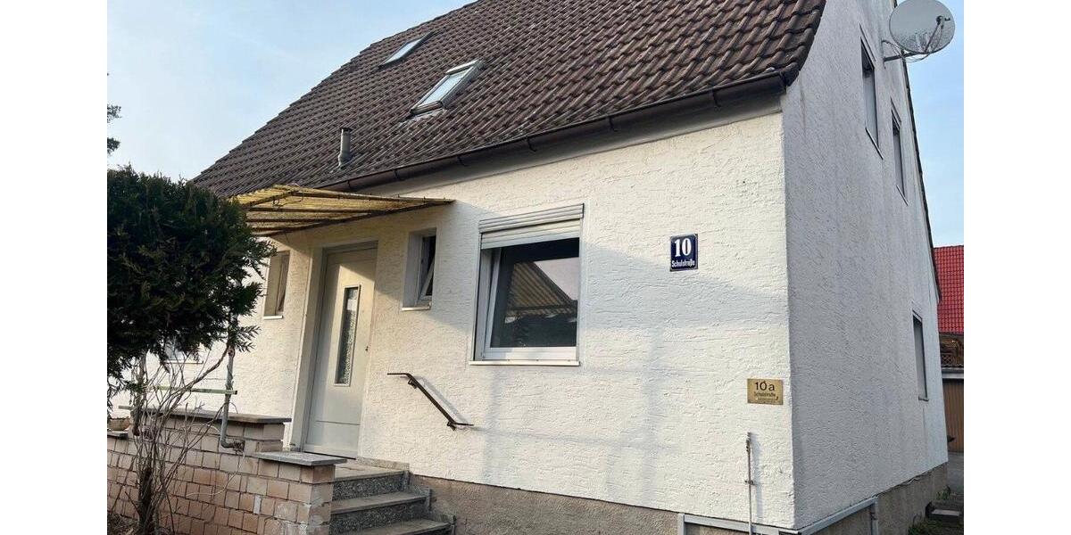 Etagenwohnung Uttenreuth - 1 Zimmer, 16 m&sup2;, 480&euro; | Angebot:25078942