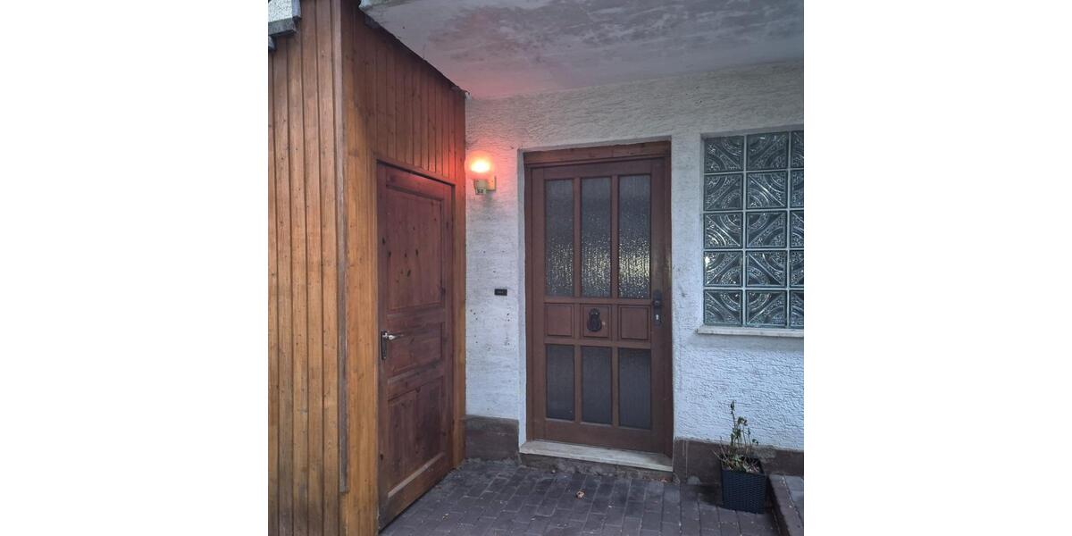 Mehrfamilienhaus, Wohnhaus Bruckberg - 3.5 Zimmer, 100 m&sup2;, 175.000&euro; | Angebot:25299511