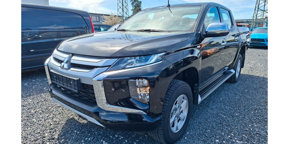 Mitsubishi L200 39.732 km 23.999 &euro; Schwaig 90571