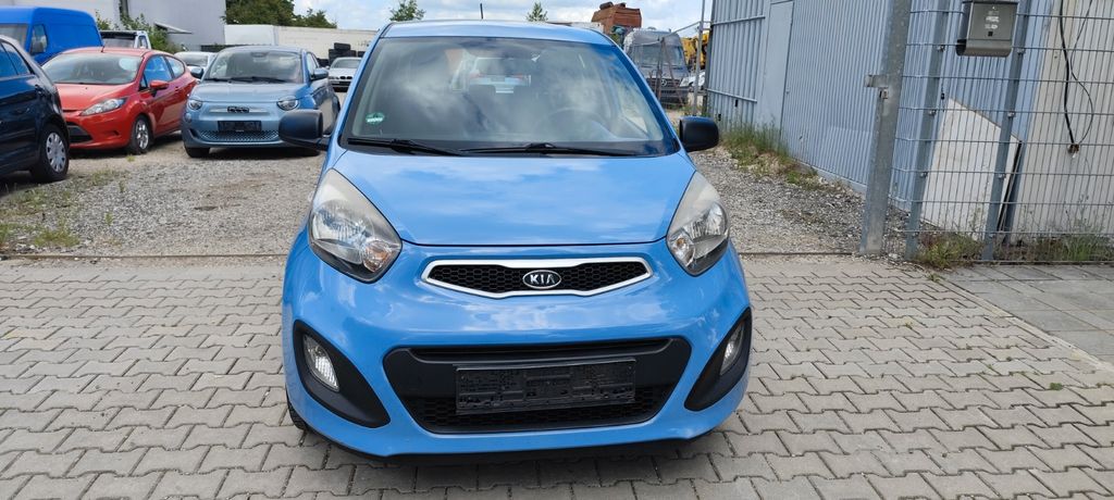 Kia Picanto 184.000 km 2.499 &euro; Nürnberg 90429