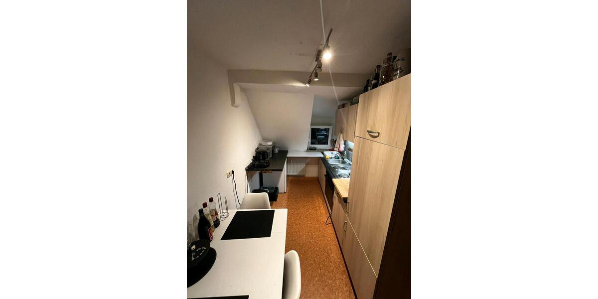 Dachgeschoßwohnung Forchheim - 2 Zimmer, 60 m&sup2;, 750&euro; | Angebot:25148450
