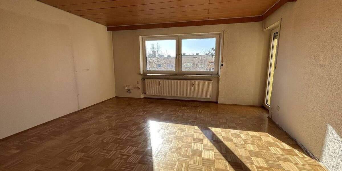 Etagenwohnung Erlangen Sieglitzhof - 3 Zimmer, 81 m&sup2;, 285.000&euro; | Angebot:26015810