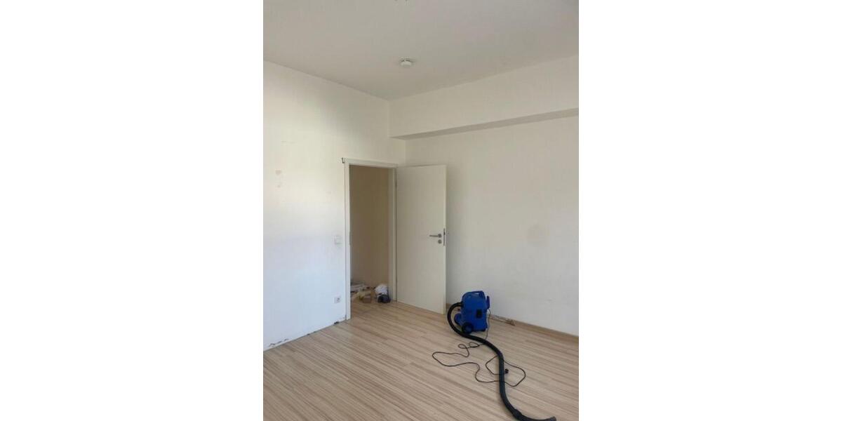 Etagenwohnung Fürth Altstadt - 4 Zimmer, 104 m&sup2;, 1.350&euro; | Angebot:25304942