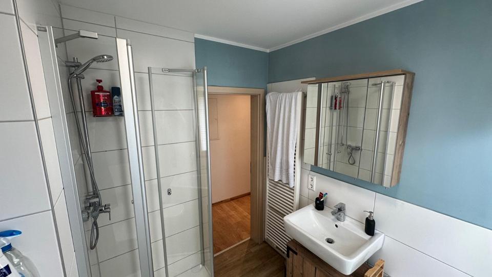 Dachgeschoßwohnung Schwabach - 3 Zimmer, 80 m&sup2;, 1.020&euro; | Angebot:25925057