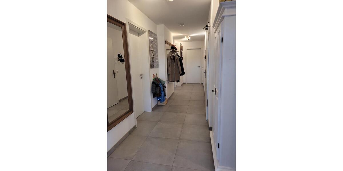 Dachgeschoßwohnung Zirndorf - 4 Zimmer, 146 m&sup2;, 680.000&euro; | Angebot:25844497