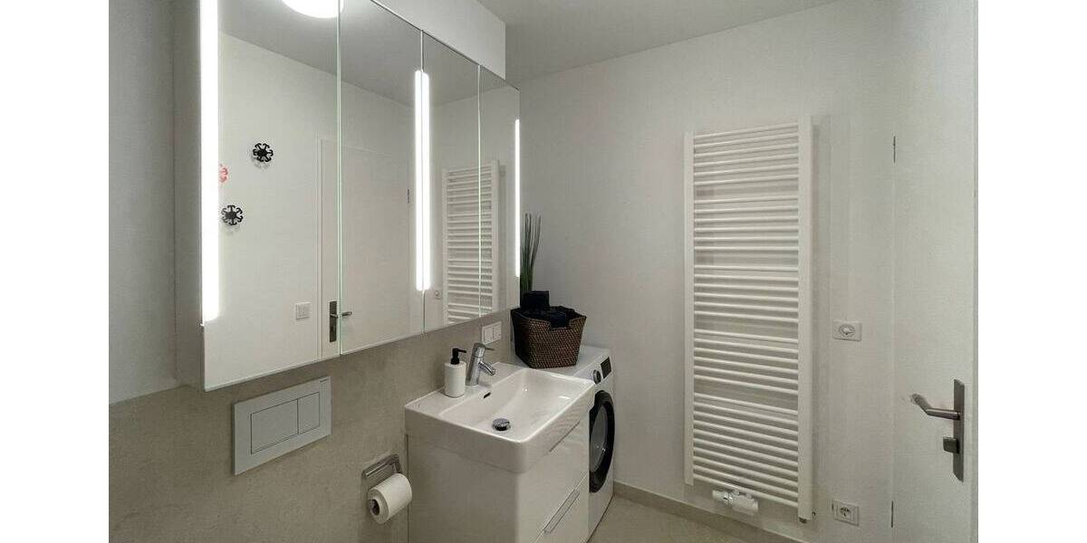 Etagenwohnung Erlangen Anger - 2 Zimmer, 65 m&sup2;, 500&euro; | Angebot:25958301