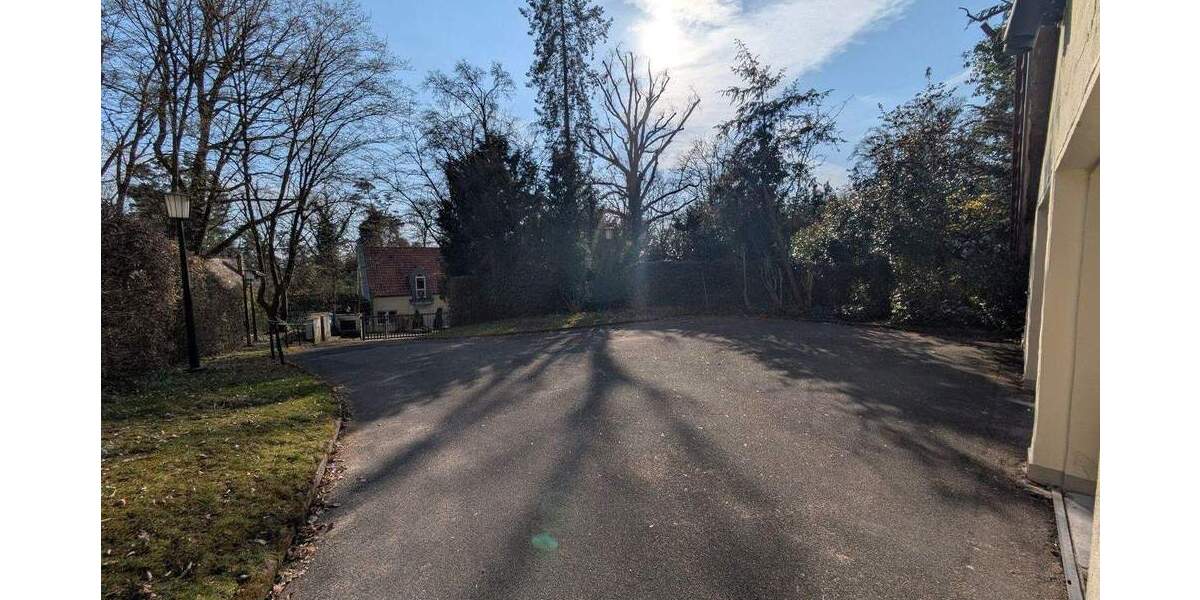 Doppelhaushälfte Erlangen Burgberg - 5 Zimmer, 200 m&sup2;, 795.000&euro; | Angebot:25798660