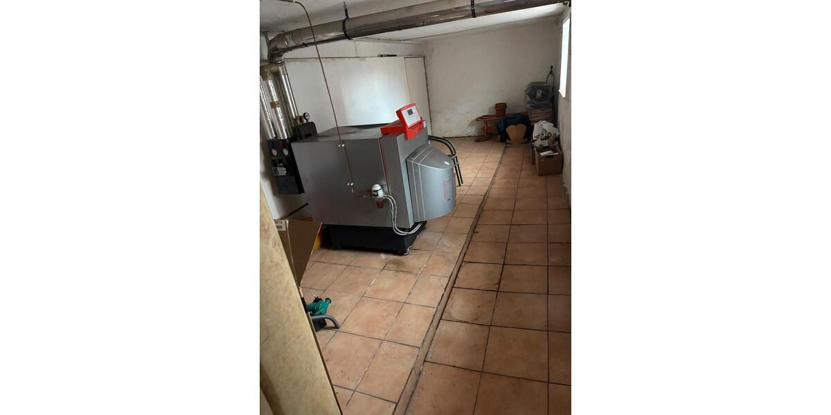 Bauernhaus, Landhaus Roßtal - 5 Zimmer, 120 m&sup2;, 470.000&euro; | Angebot:25978106