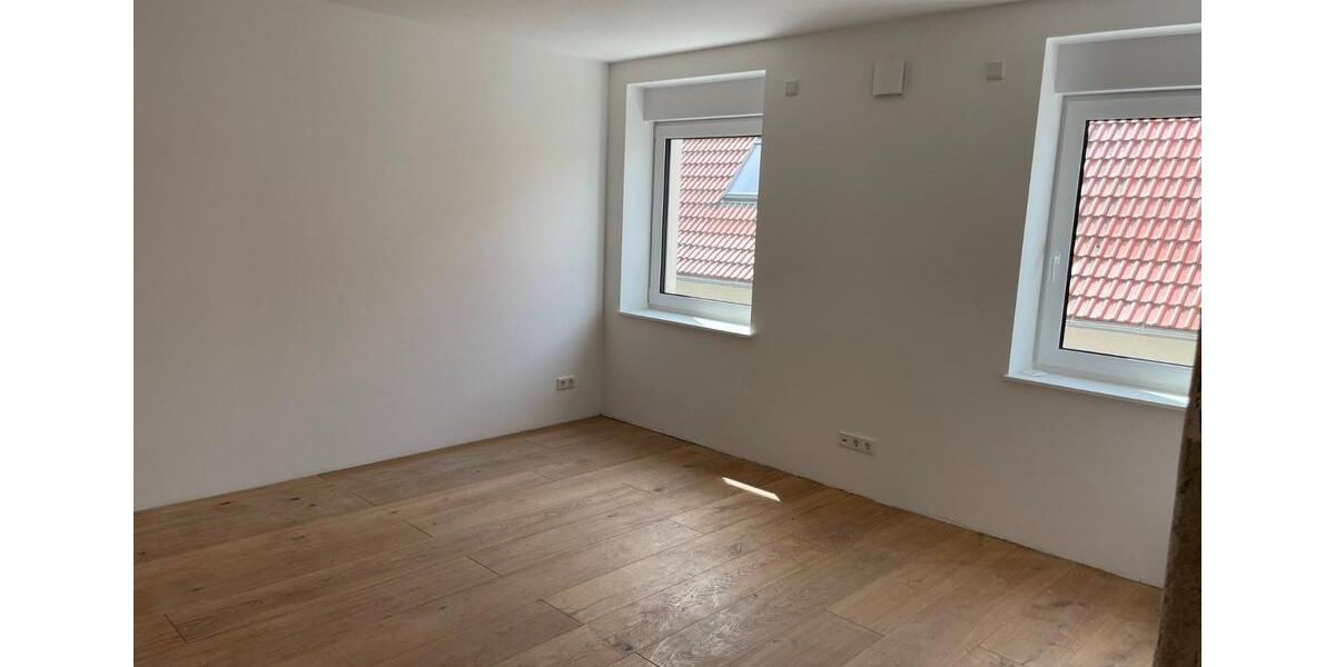 Etagenwohnung Fürth Bislohe - 3 Zimmer, 95 m&sup2;, 1.425&euro; | Angebot:26517640