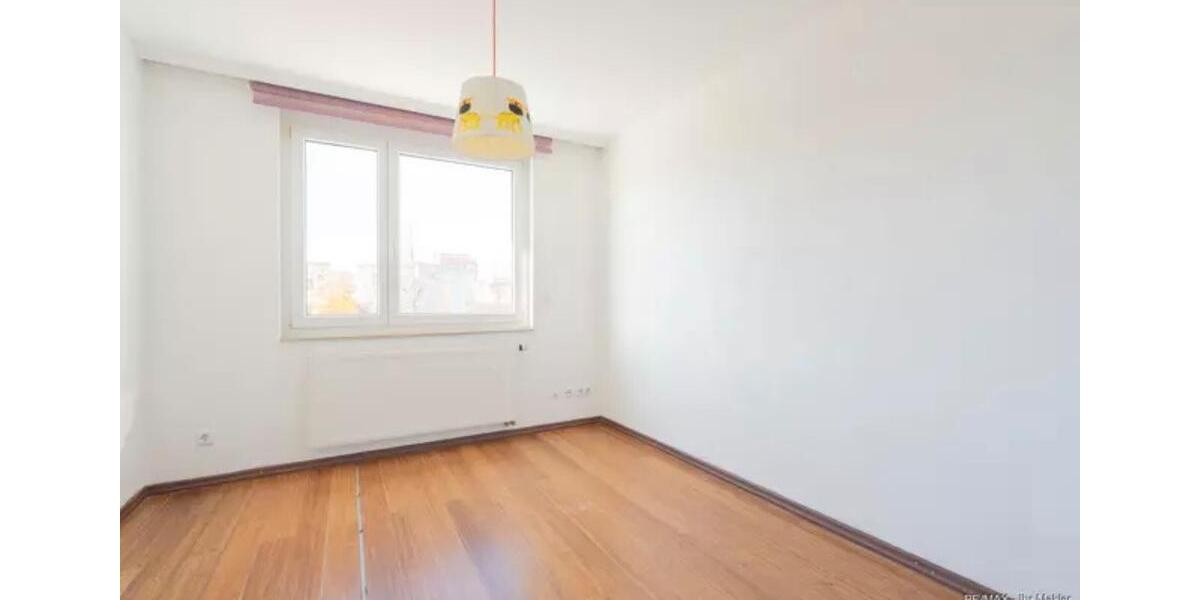 Reihenhaus Burgthann - 6 Zimmer, 132 m&sup2;, 659.000&euro; | Angebot:25859943