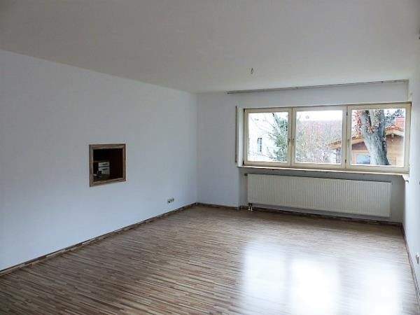 Etagenwohnung Henfenfeld - 3 Zimmer, 93 m&sup2;, 249.000&euro; | Angebot:25748007
