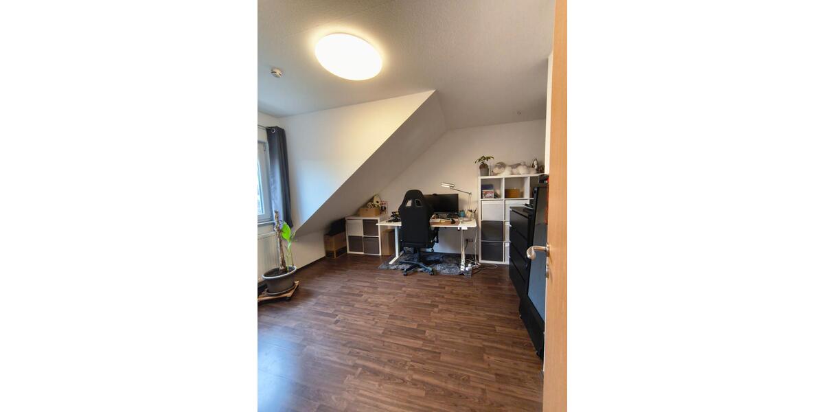 Reihenhaus Schwabach - 4 Zimmer, 95 m&sup2;, 420.000&euro; | Angebot:25634954