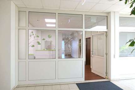 Gewerbeobjekt Nürnberg Schnepfenreuth - 2.200&euro; | Angebot:21483967