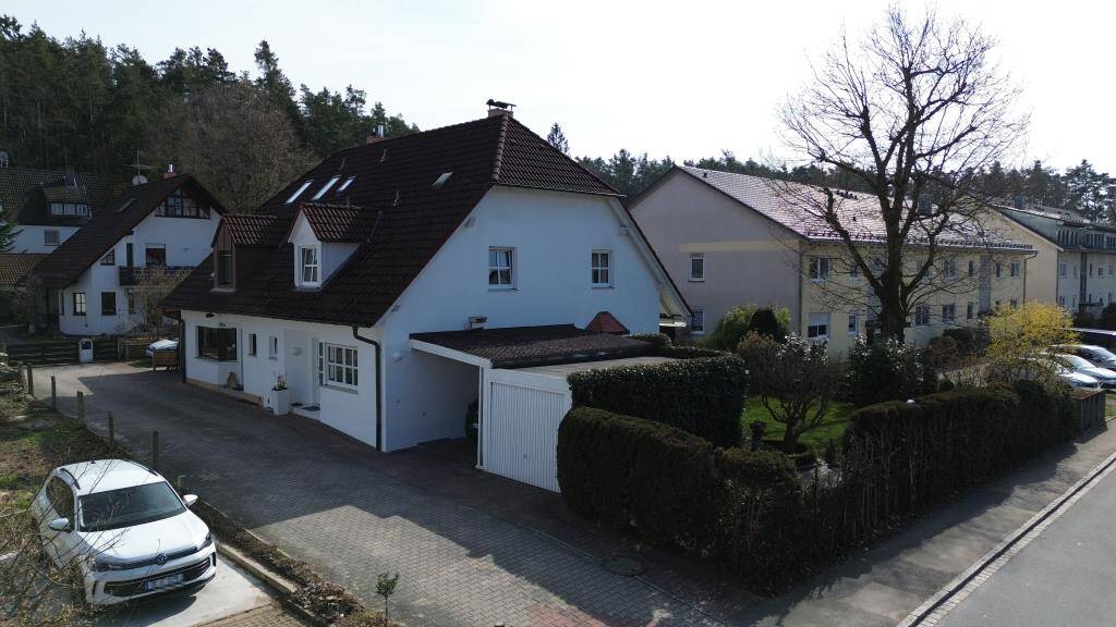 Doppelhaushälfte Feucht Moosbach - 4 Zimmer, 136 m&sup2;, 525.000&euro; | Angebot:26016549