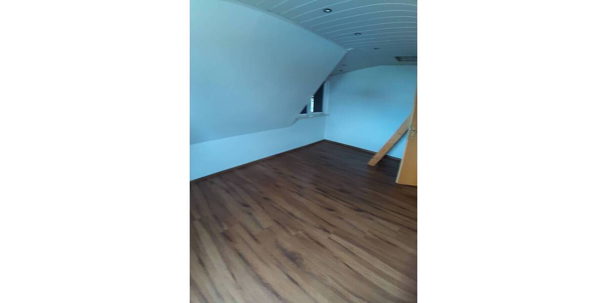 Mehrfamilienhaus, Wohnhaus Zirndorf - 6 Zimmer, 147 m&sup2;, 650.000&euro; | Angebot:25662811