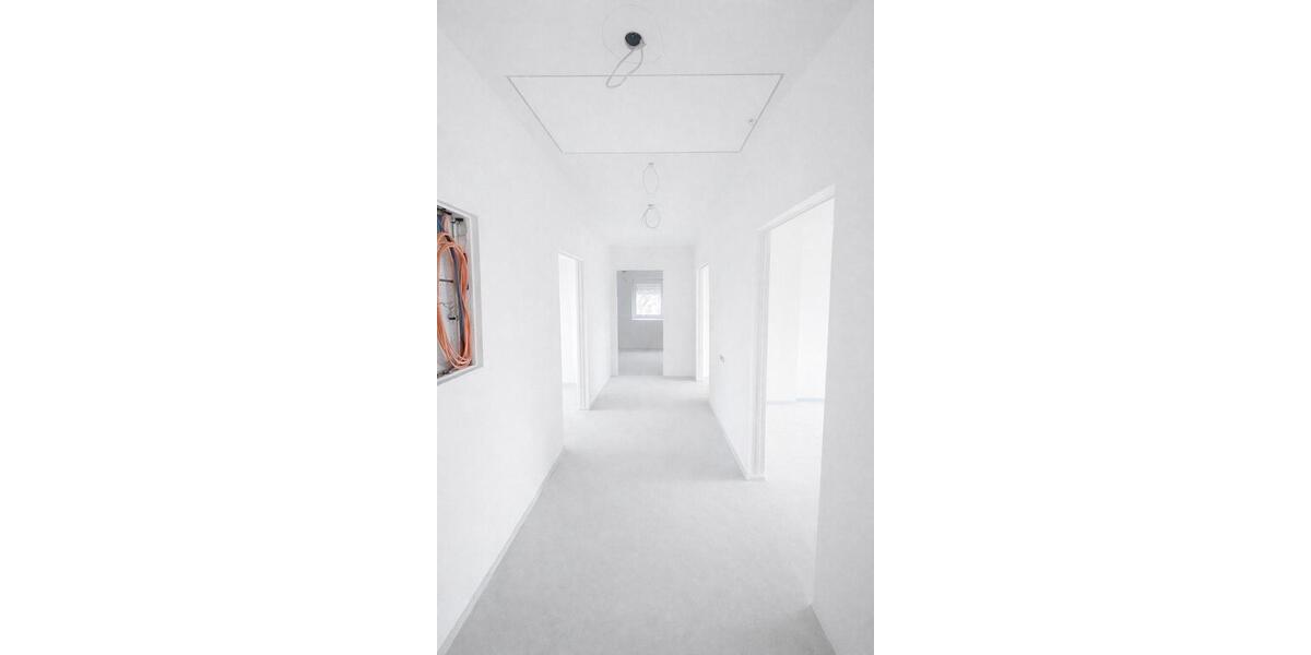 Dachgeschoßwohnung Heroldsbach - 4 Zimmer, 127 m&sup2;, 1.750&euro; | Angebot:25406909