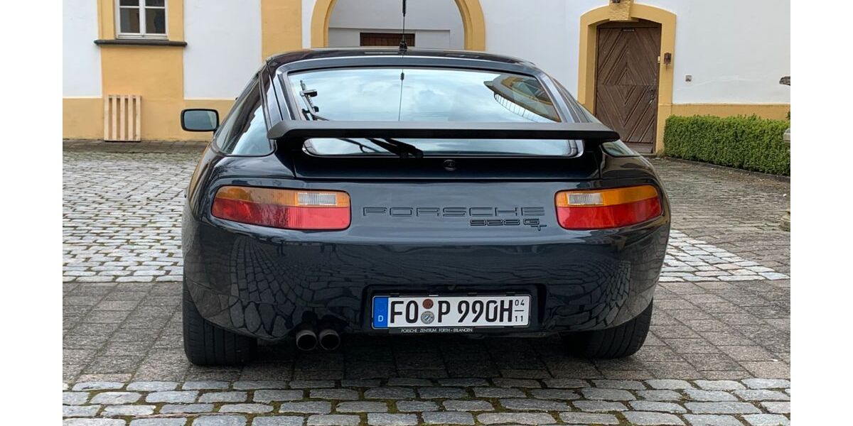 Porsche 928 124.500 km 39.975 &euro; Forchheim 91301