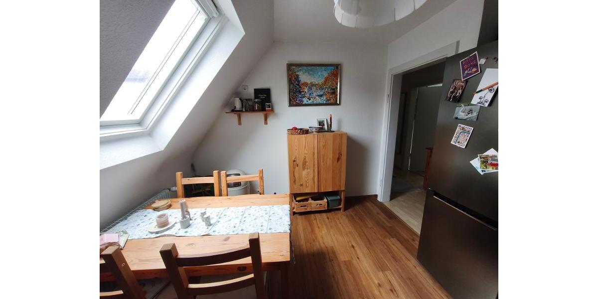 3 Zi. Wohnung im DG (2.OG) mit Stellplatz - Etagenwohnung Dechsendorf Dechsendorf | Angebot:26002016