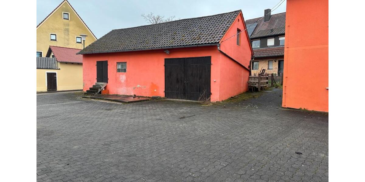 Bauernhaus, Landhaus Roßtal - 5 Zimmer, 120 m&sup2;, 470.000&euro; | Angebot:25978106