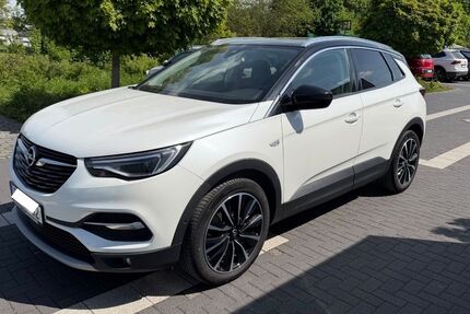 Opel Grandland (X) 47.500 km 17.490 &euro; Erlangen 91058