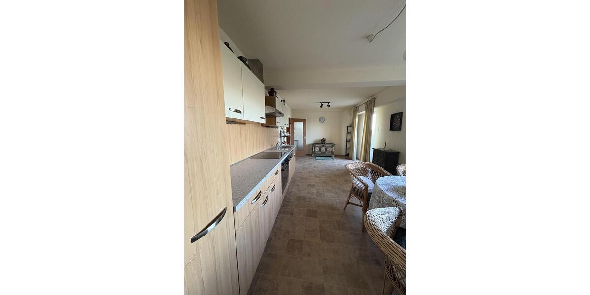 Etagenwohnung Kunreuth - 3 Zimmer, 98 m&sup2;, 700&euro; | Angebot:25546646