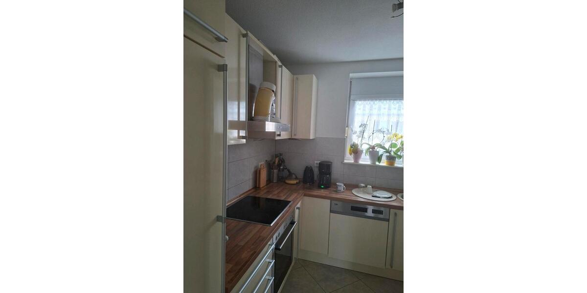 Etagenwohnung Nürnberg Gibitzenhof - 3 Zimmer, 90 m&sup2;, 1.350&euro; | Angebot:25904039