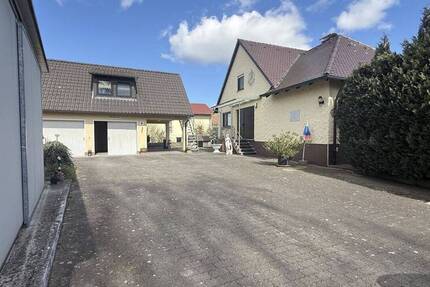 Haus Büchenbach Tennenlohe - 6 Zimmer, 174 m&sup2;, 680.000&euro; | Angebot:25983266