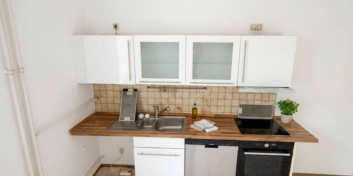 Etagenwohnung Nürnberg Steinbühl - 2 Zimmer, 64 m&sup2;, 219.000&euro; | Angebot:26306370