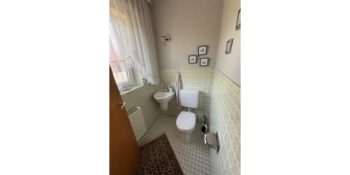 Bungalow Herzogenaurach - 8 Zimmer, 208 m&sup2;, 729.000&euro; | Angebot:26994229