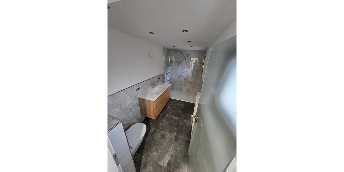 Einfamilienhaus Wendelstein - 1 Zimmer, 90 m&sup2;, 1.300&euro; | Angebot:25872934