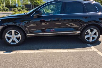 VW Touareg 226.700 km 12.900 &euro; Erlangen 91056